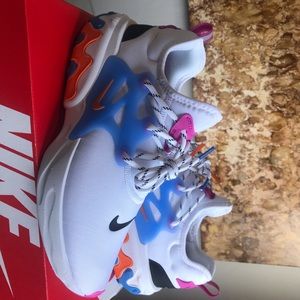 Nike air presto size 9.5 mens walking/running